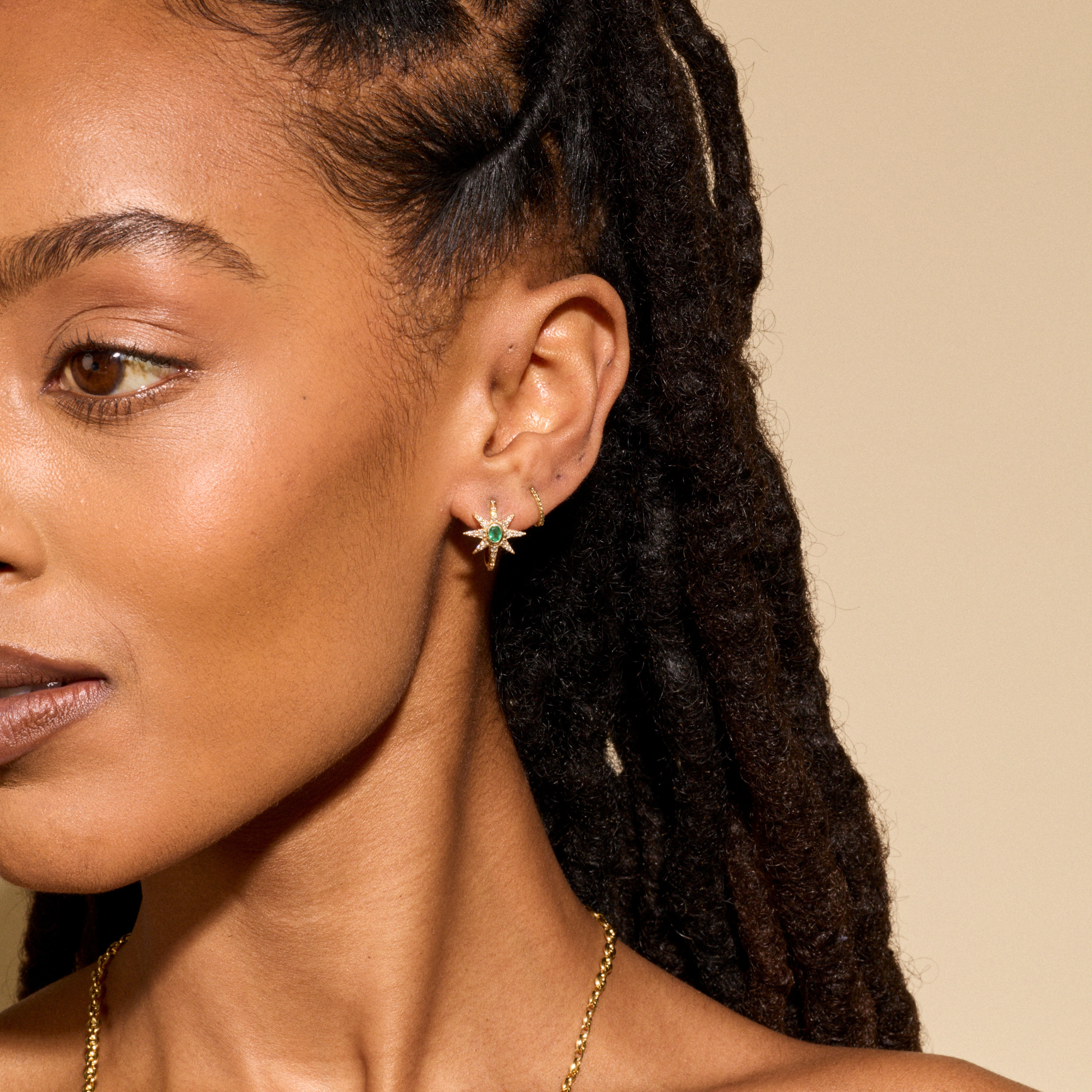 Emerald Starburst Hoop Earrings | Zahava Emerald Starburst Hoop Earrings | Zahava