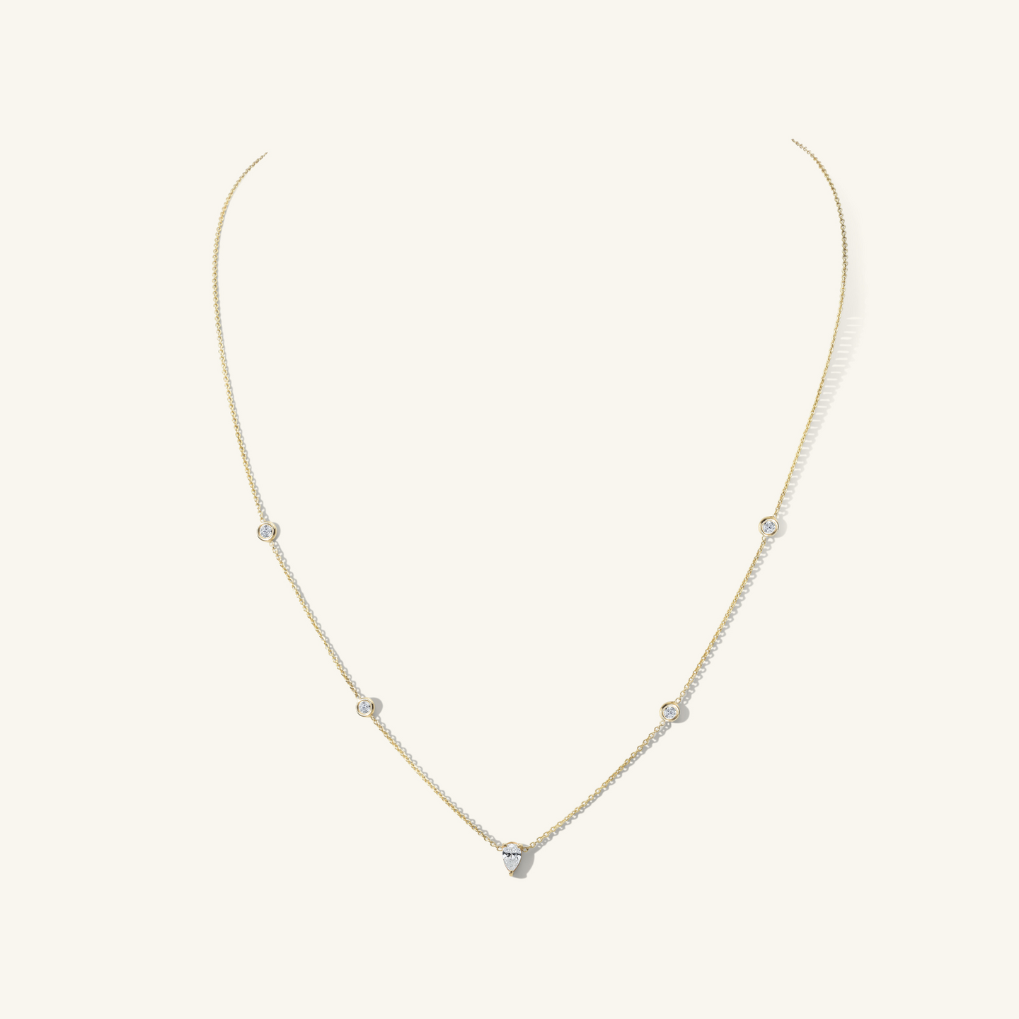 Pear Shaped Diamond Bezel Chain