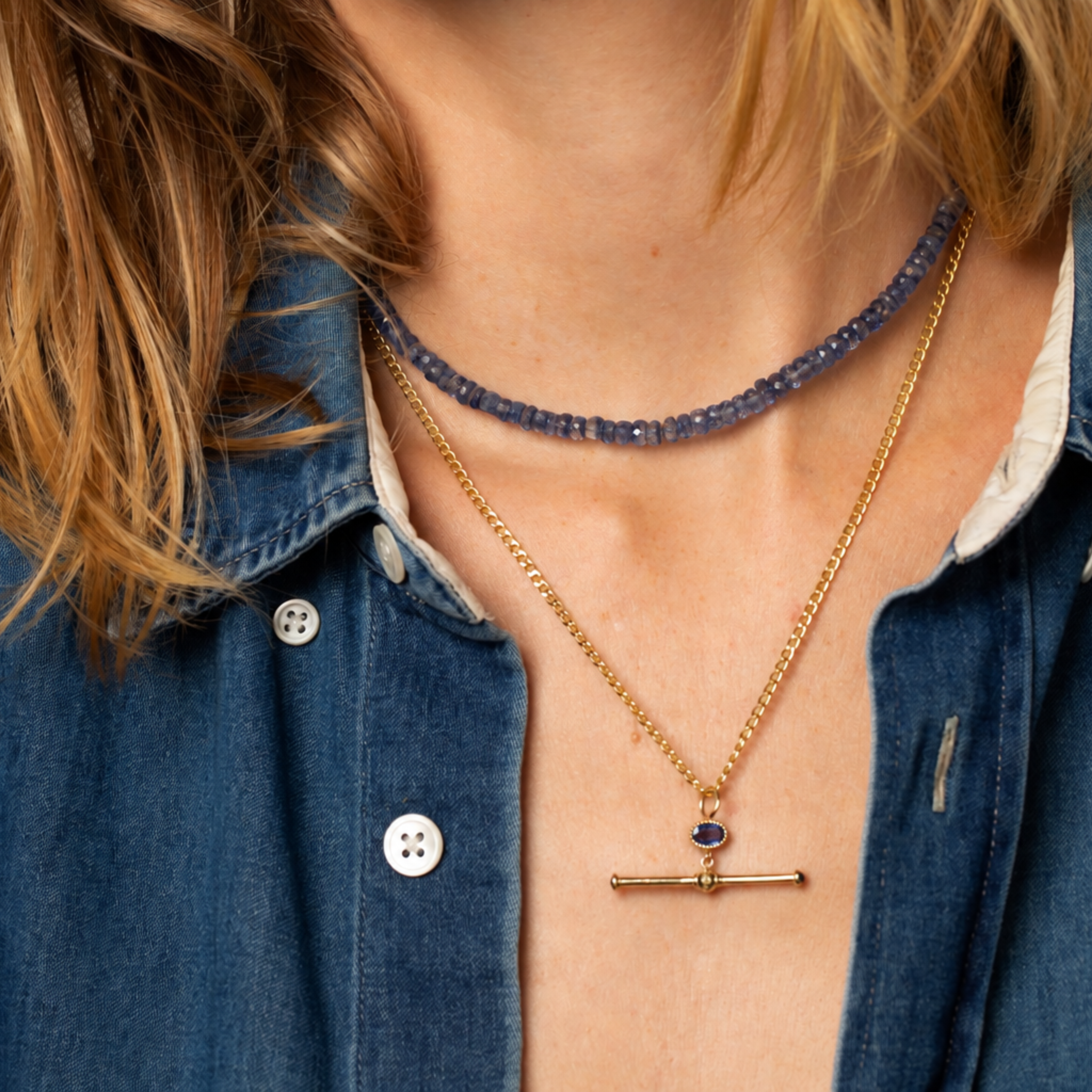 Sapphire T Bar Station Pendant