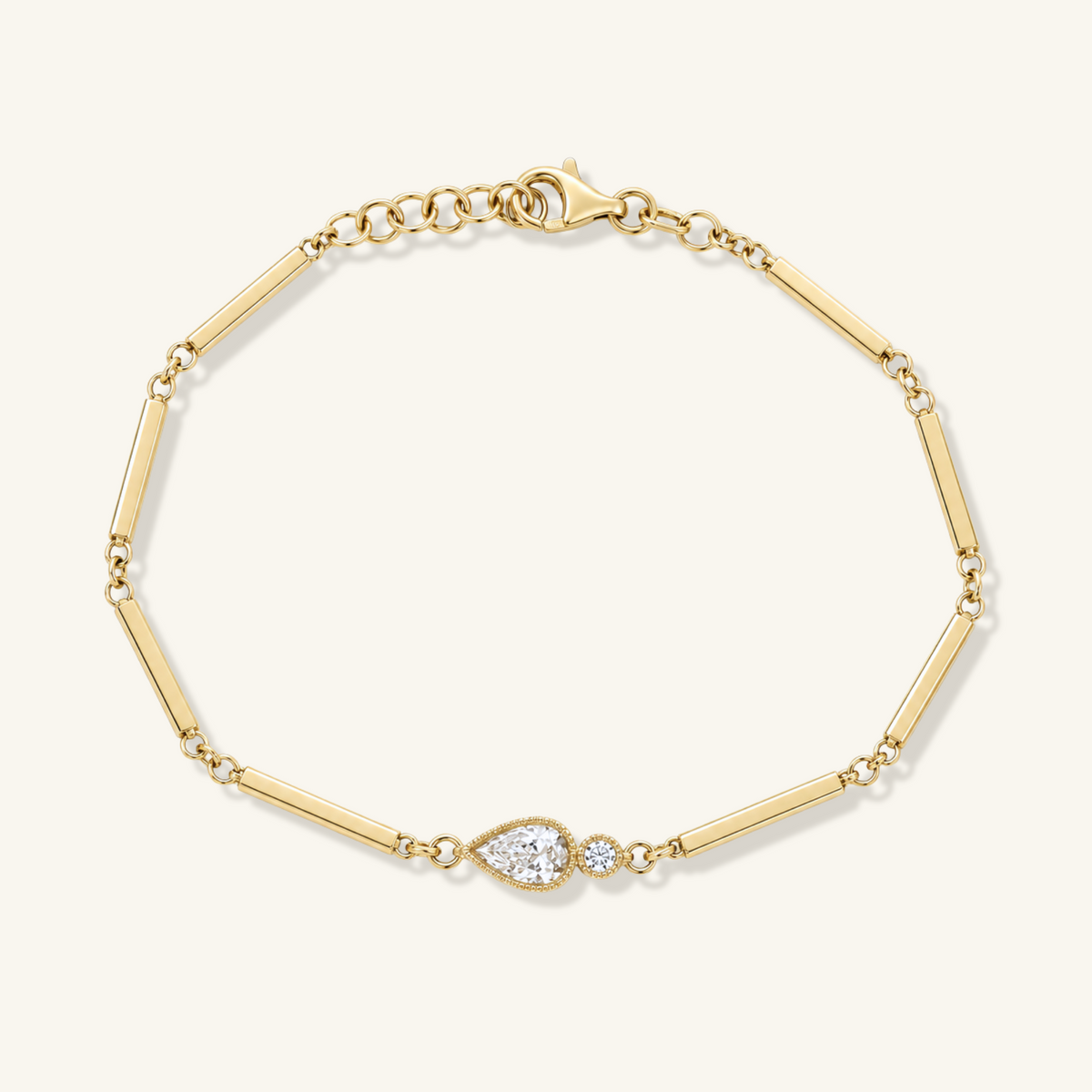 Zosia Bracelet with Pear Shaped Diamond